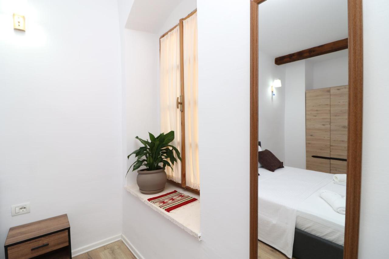 Gaia Bed & Breakfast Vlorë Eksteriør bilde