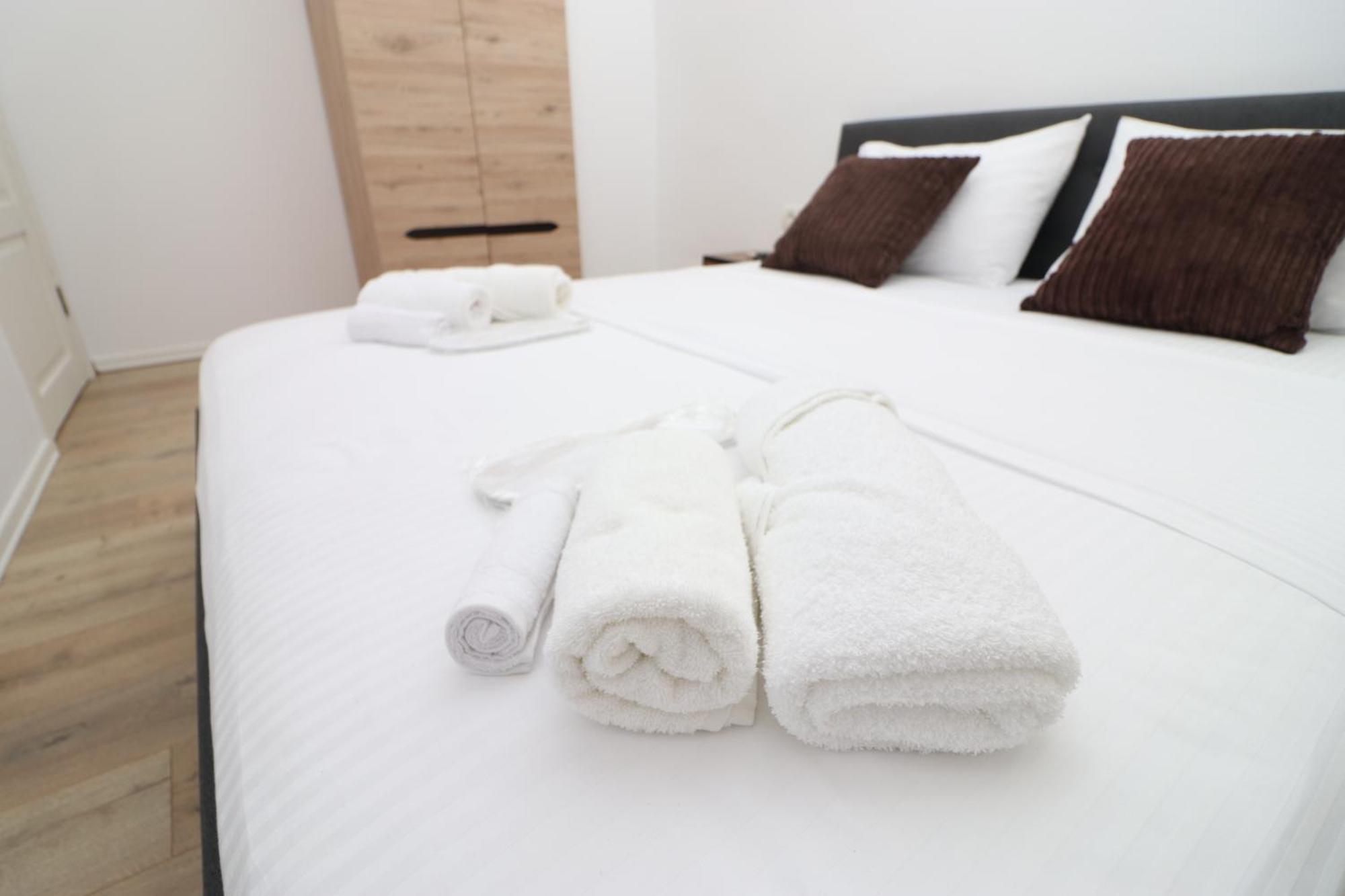 Gaia Bed & Breakfast Vlorë Eksteriør bilde