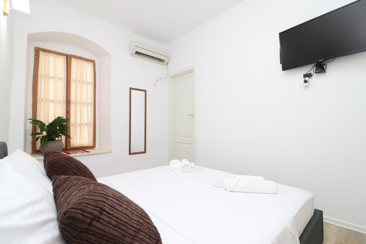 Gaia Bed & Breakfast Vlorë Eksteriør bilde