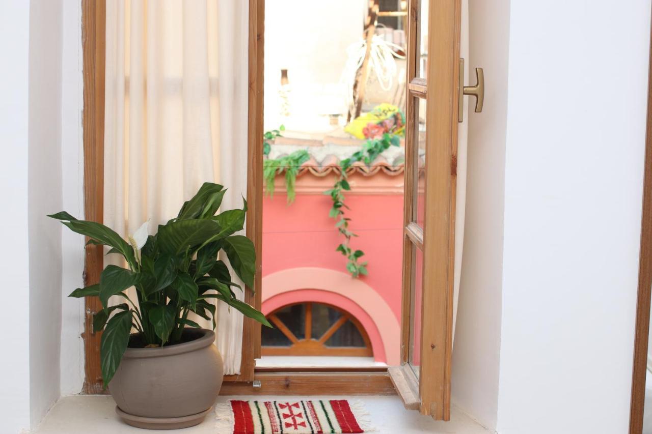 Gaia Bed & Breakfast Vlorë Eksteriør bilde