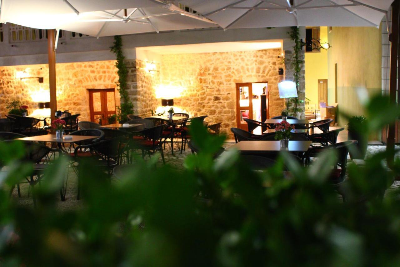 Gaia Bed & Breakfast Vlorë Eksteriør bilde